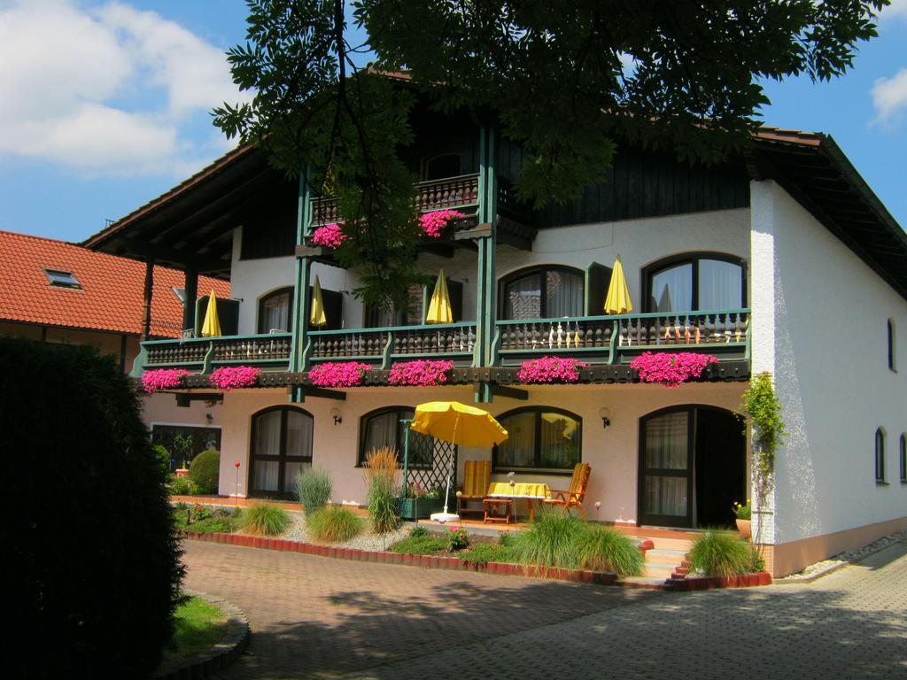 Landhaus Cornelia باد بيرنباخ المظهر الخارجي الصورة